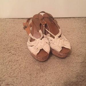 Candie's Wedges